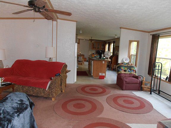 4th image of 640 E North Caribou Lake Rd