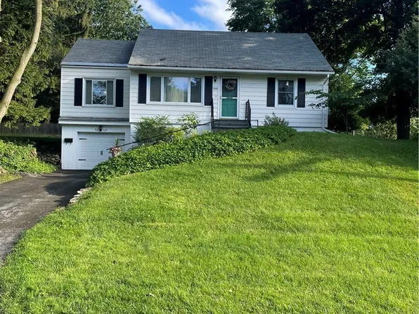 199 Mason Dr, Syracuse, NY 13219