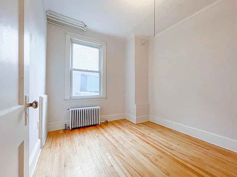 91 Saint Lawrence St #1 — Photo 20