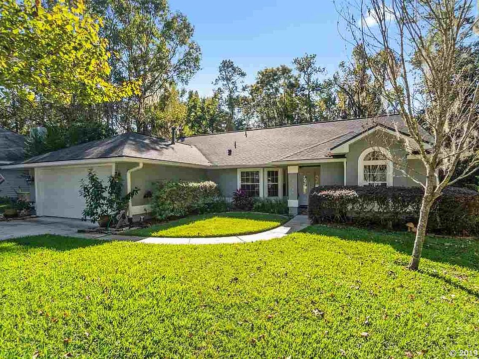 1st image of 10011 NW 12th Ln