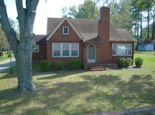 1804 SE Greenville Blvd, Greenville, NC 27858