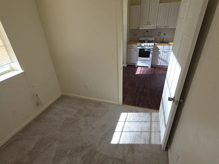 216 Broadway #103 — Photo 7