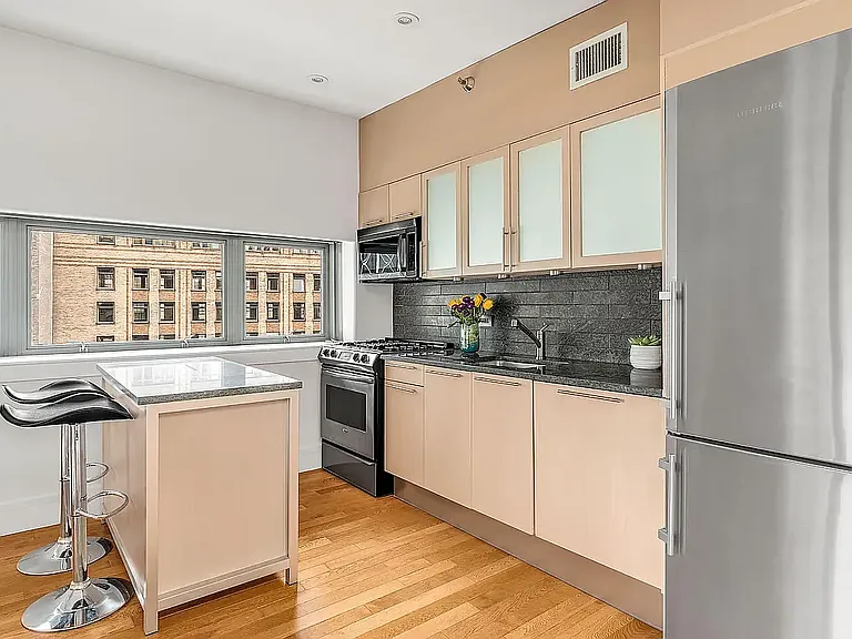 120 Greenwich St #Penthouse 2 — Photo 3