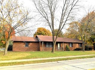 1701 Partridge Pl, Edwardsville, IL 62025