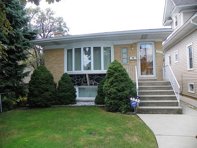1st image of 4842 N McVicker Ave