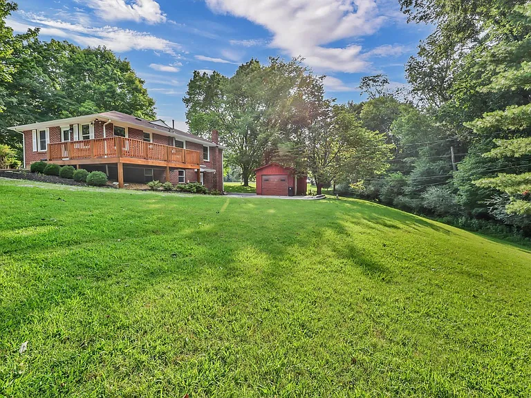 613 Channell Dr — Photo 27
