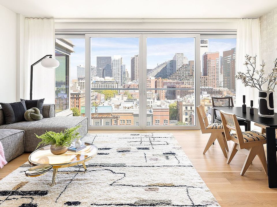 1st image of 547 W 47th St Unit 1114