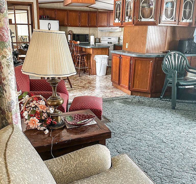 881 Route 680, Betsy Layne, KY 41605 MLS 118699 Zillow