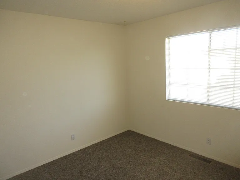 2111 Corte Del Caballo NW — Photo 22