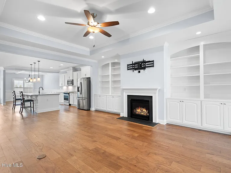 3688 Gardenia Ln — Photo 13