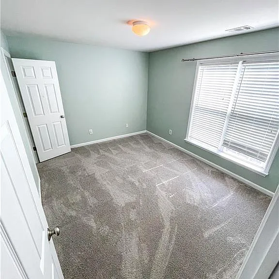 282 Balaban Cir — Photo 15