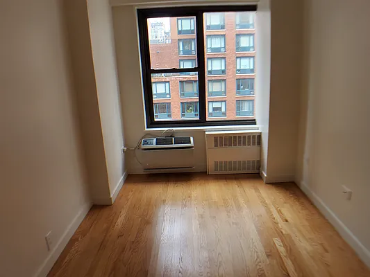 Rented by Corcoran | media 7