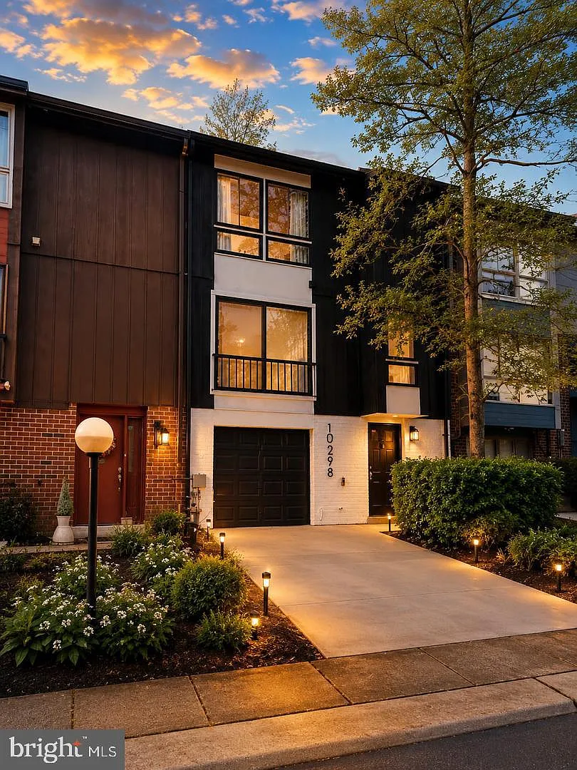 4 bed, 4.0 bath, 2070 sqft, $3,500 — Photo 1