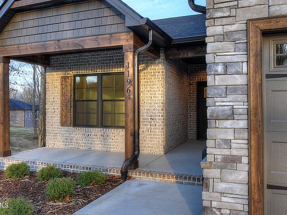 4th image of 1196 Hawley Rd