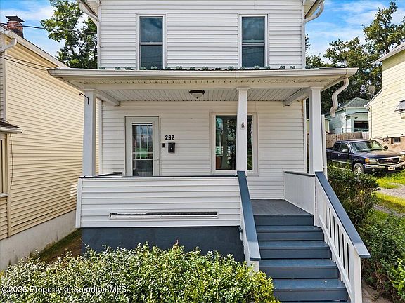 3rd image of 292 Lawrence St