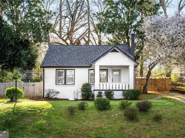 670 Florence Pl NW, Atlanta, GA 30318