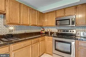 17 Devon Ct — Photo 11