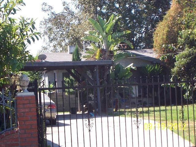 1st image of 1326 E 109th St