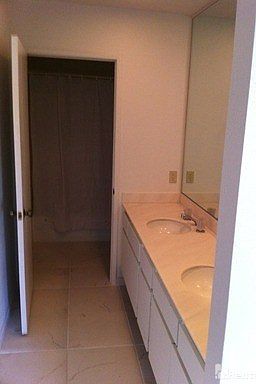 4th image of 2625 N Whitewater Club Dr Unit A