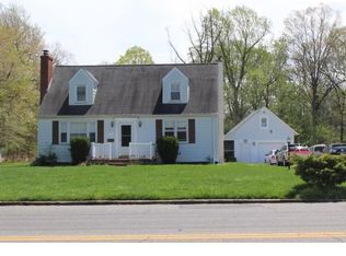 816 E Evesham Rd, Glendora, NJ 08029