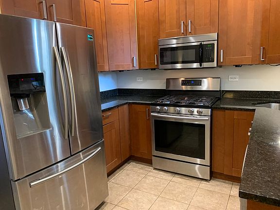 2nd image of 3134 N Elston Ave APT 2