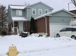 22 Reed Dr, Ajax, ON L1S5S3