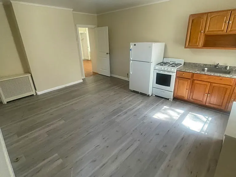 342 Myrtle Ave #1 — Photo 1