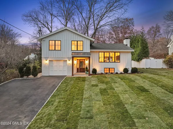 18 Pond Pl, Cos Cob, CT 06807