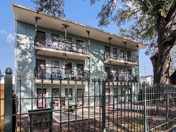 2nd image of 1615 Gov Nicholls St APT 302