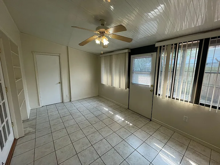 1 Fair Oaks Cir — Photo 11