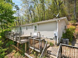 152 Hidden Meadow Dr, Candler, NC 28715