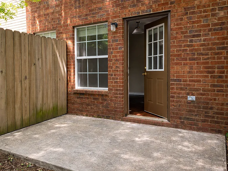 2 Bed 1.5 Bath Townhomes — Photo 18