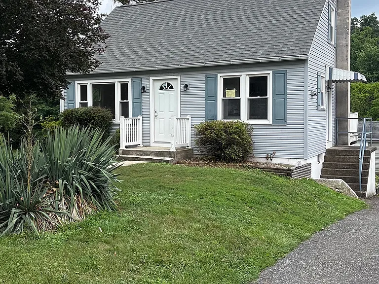 7815 Boyertown Pike — Photo 1