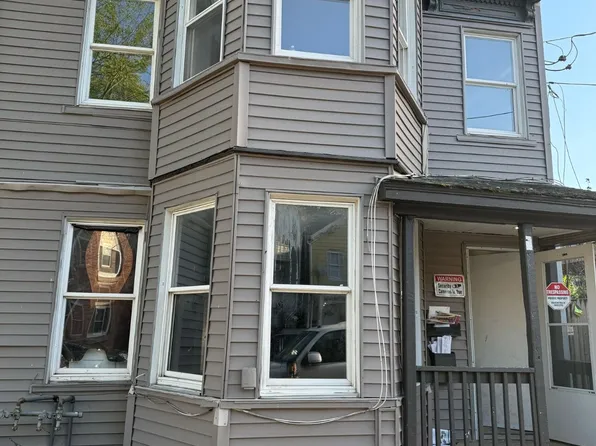 259 1st St #1, Newburgh, NY 12550