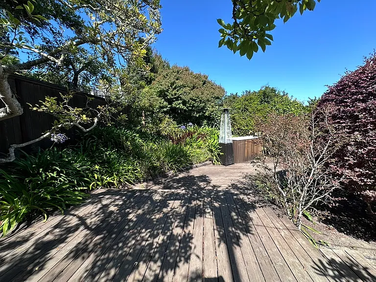 Morning Sun Ave — Photo 26