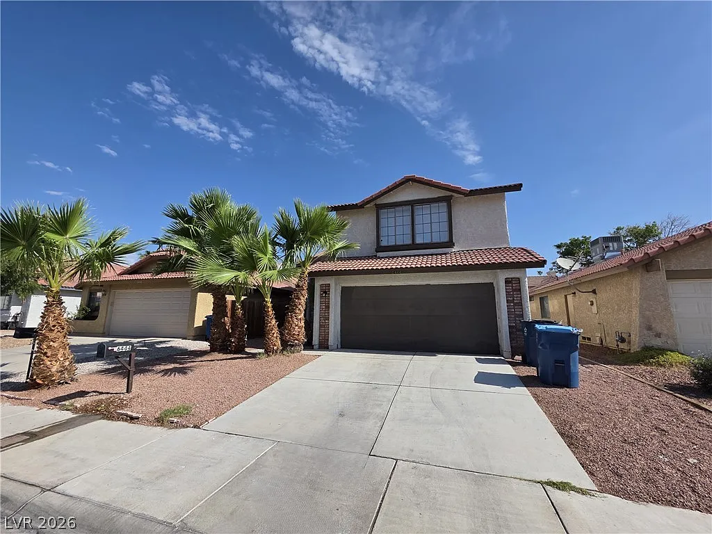 4 bed, 2.5 bath, 1726 sqft, $1,895 — Photo 1