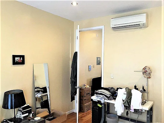 Rented by Brooklyn Group | media 7