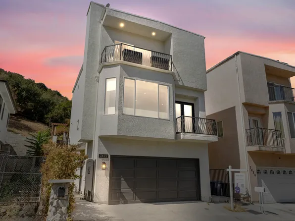 7422 Valaho Ln, Tujunga, CA 91042