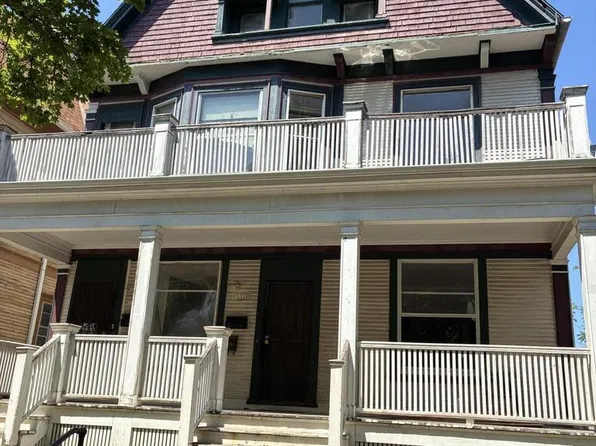 3320 W Saint Paul AVENUE #3322, Milwaukee, WI 53208