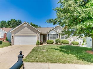 5 Santa Fe Trail Ct, Saint Peters, MO 63376