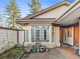901 Kentwood Ln #22, Saanich, BC