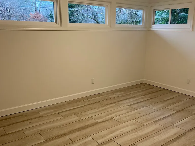 912 Wesley Rd — Photo 23