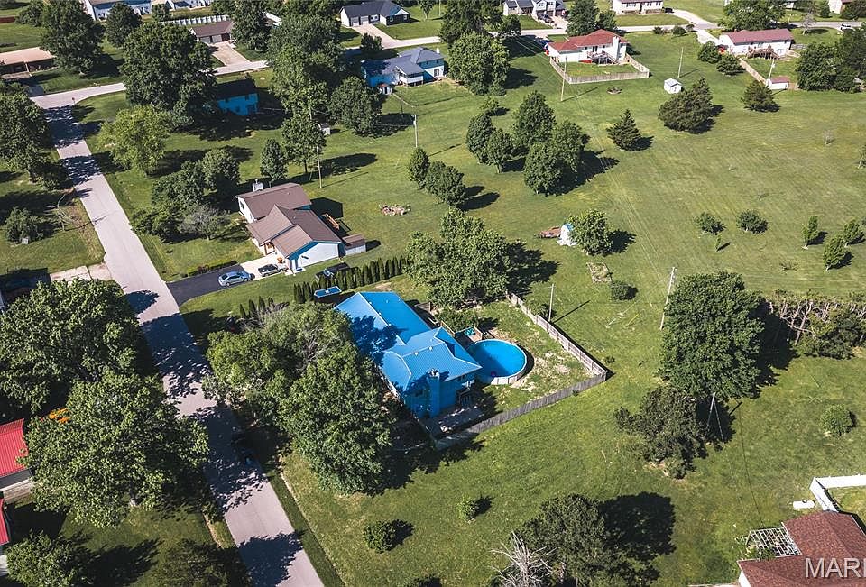 1st image of 24475 Sidney Rd