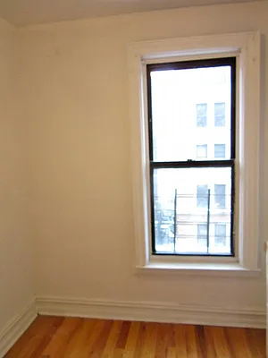 Rented by Bohemia Realty Group | media 18