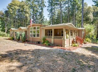 210 Bar W Ranch Rd, Carlotta, CA 95528