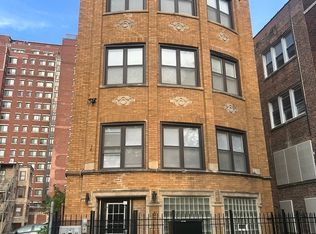 6711 S Paxton Ave APT 1, Chicago, IL 60649
