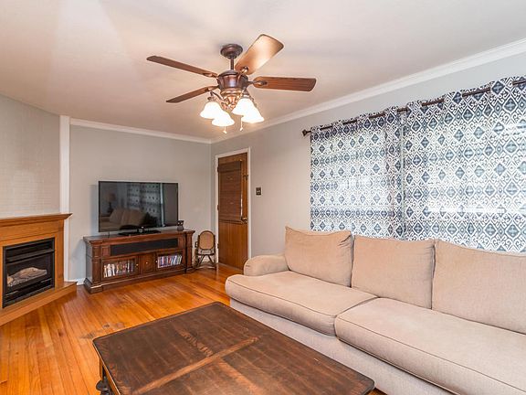 5th image of 202 Idlewood Blvd