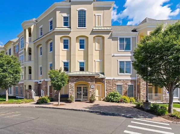 2104 Xanadu Ln, Wall Township, NJ 07719