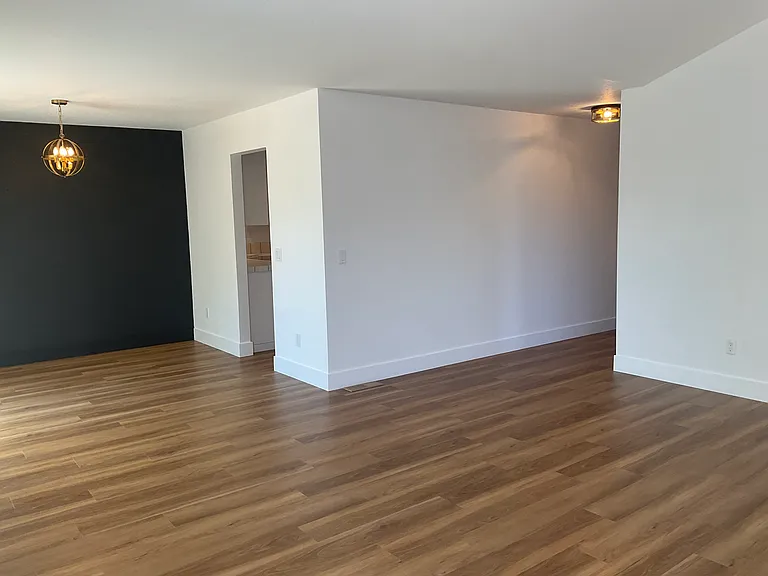 7835 Medallion Way — Photo 13