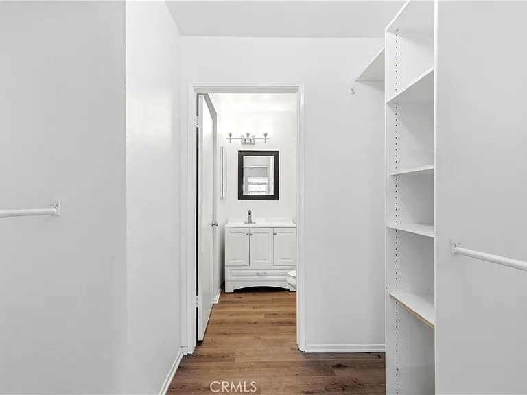 18209 Sierra Hwy #30 — Photo 32